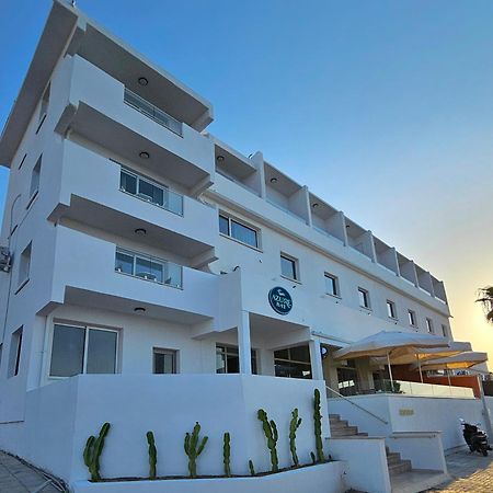 Azure Bay Hotell Ayvaryara Exteriör bild